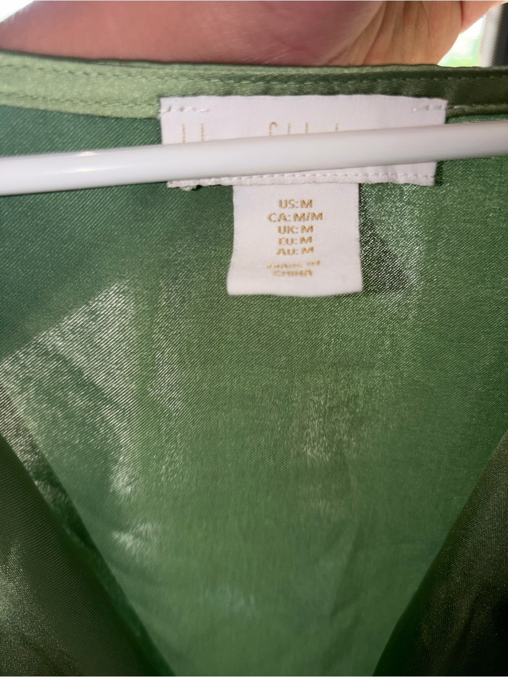 HOUSE OF HARLOW BLOUSE - Picture 3 of 4